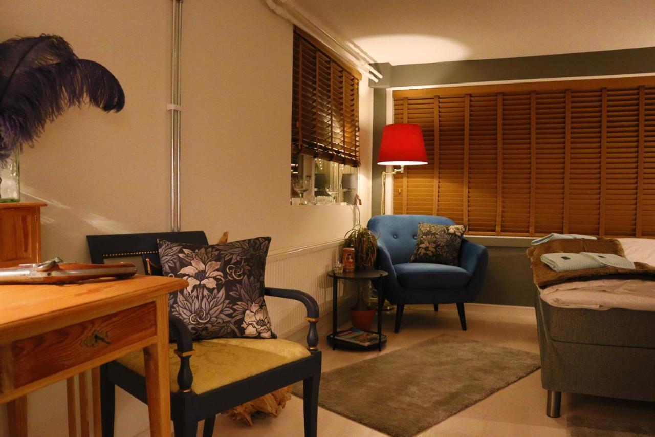 Goete'S B&B Tumba Εξωτερικό φωτογραφία
